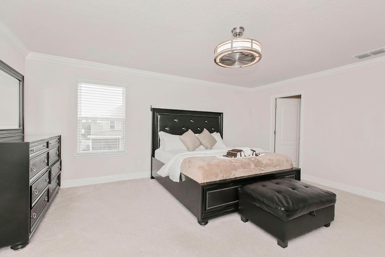 Spacious 4 Bed Home Near Orlando Gated Pool Access Sanford Luaran gambar