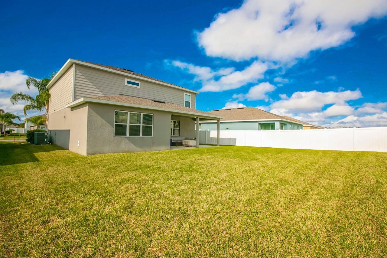 Spacious 4 Bed Home Near Orlando Gated Pool Access Sanford Luaran gambar